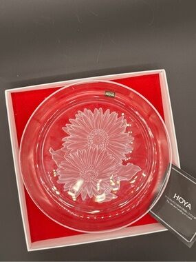 Vintage Hoys Museum Crystal, September Marigold’s collectors plate boxed w/paper